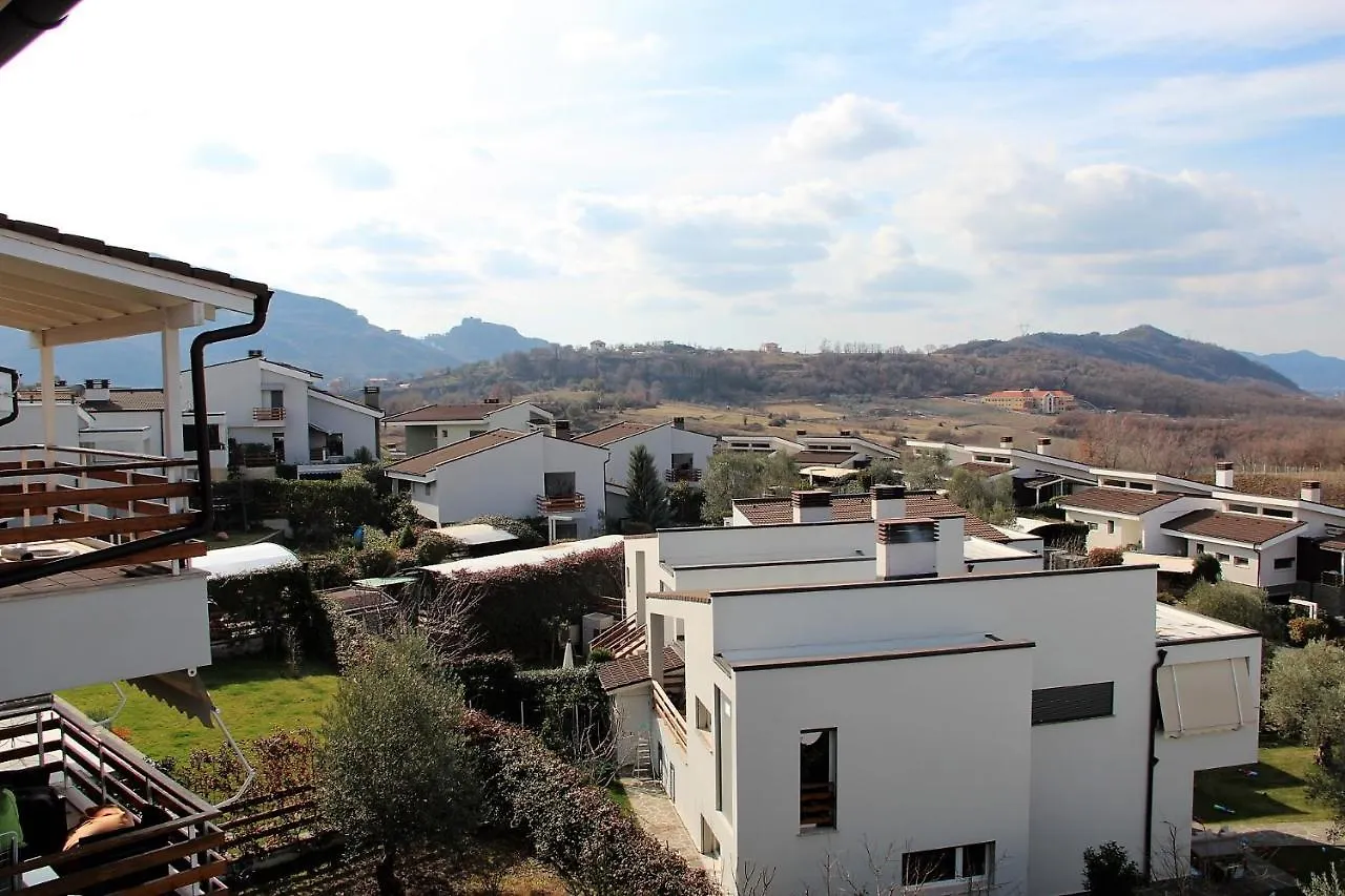 Tea Apartment At Long Hill Residence, Albania Tiran Arnavutluk