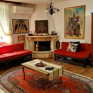 Unique Traditional House, Hosted By J&g فيلة