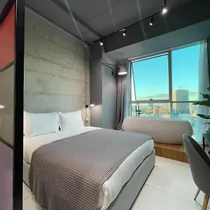  Aparthotel Ambassador Skyline