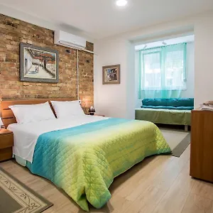 3* Panzió Artistic