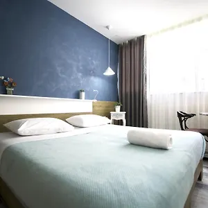Urban بيت ضيافة